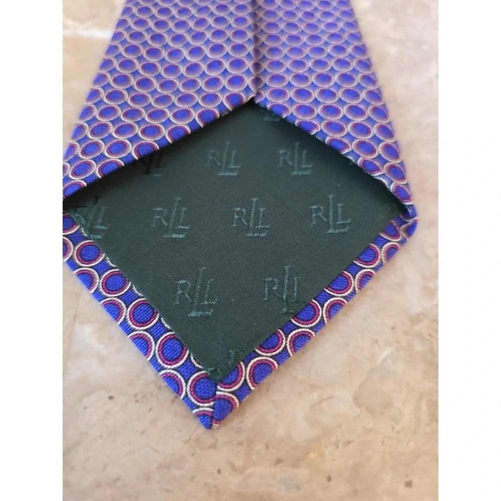 Lauren Ralph Lauren Mens 100% Silk Tie Hand Finished Purple Geographic Print USA